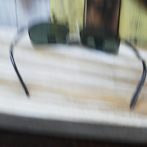 Aviator Sunglasses - Picture 7 of 8